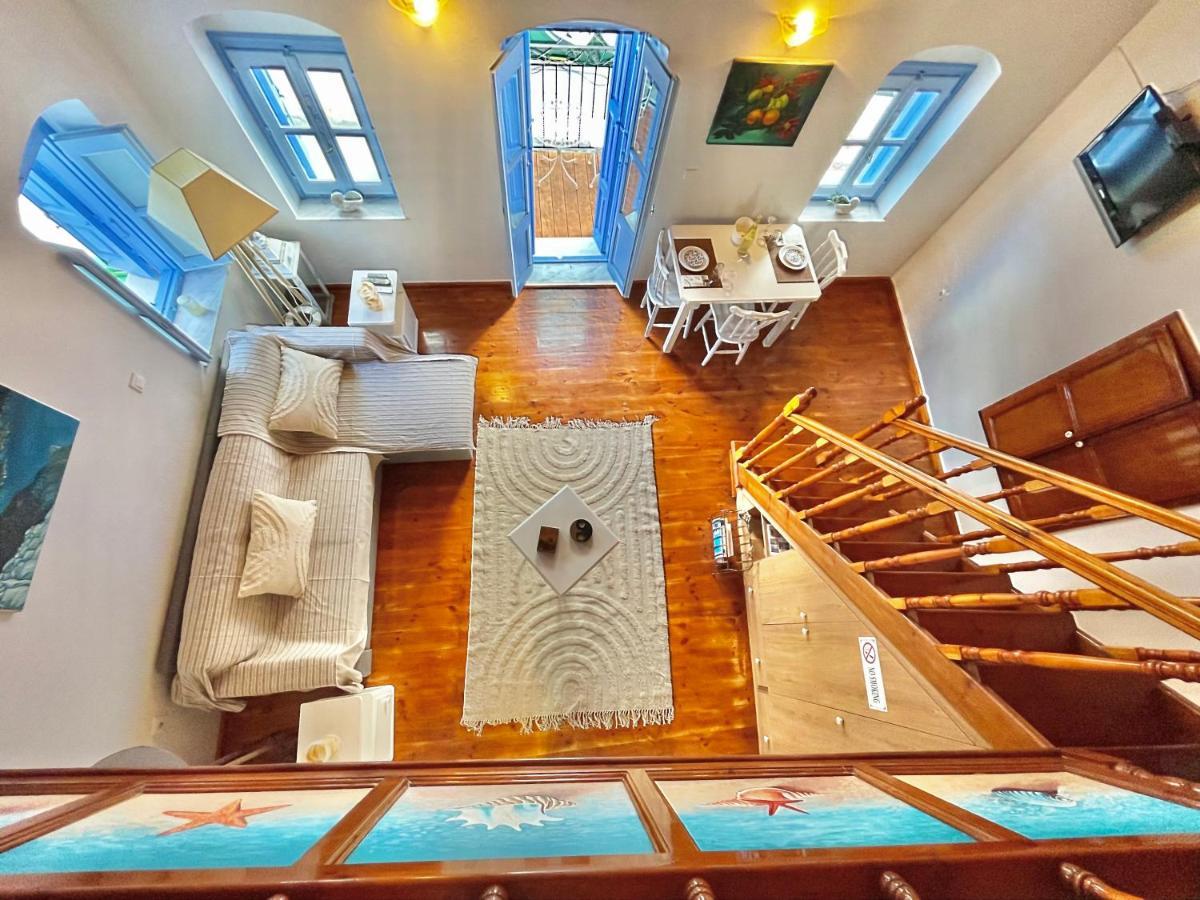 Nikolakis, Seafront - Harbor View Apartment Symi Exterior photo